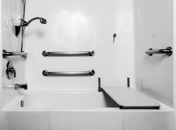 Accessible Tub Installation in Elizabethtown